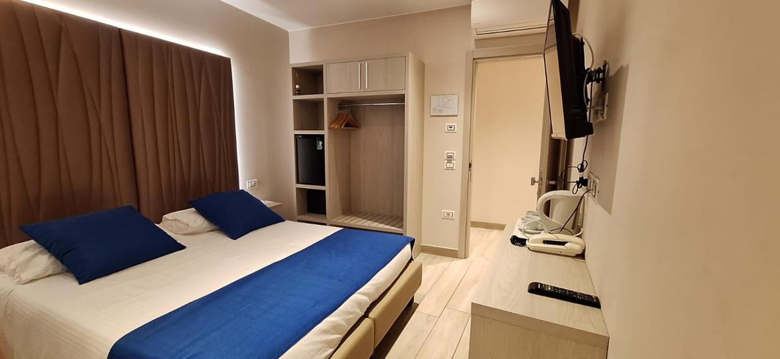 Hotel Danieli La Castellana Lago Di Garda Brenzone sul Garda Dış mekan fotoğraf